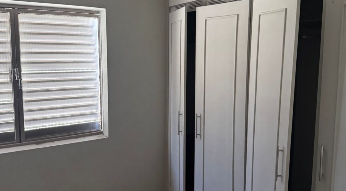 WhatsApp Image 2025-12-02 at 15.55.33