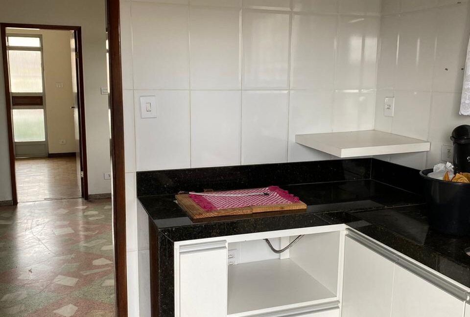 f2d89fee-157d-43a0-983d-8d7e59112c85