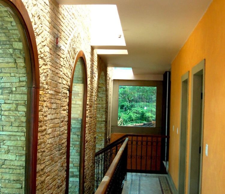 6683f054-0e70-41b2-8ee4-8ae8cc55384f